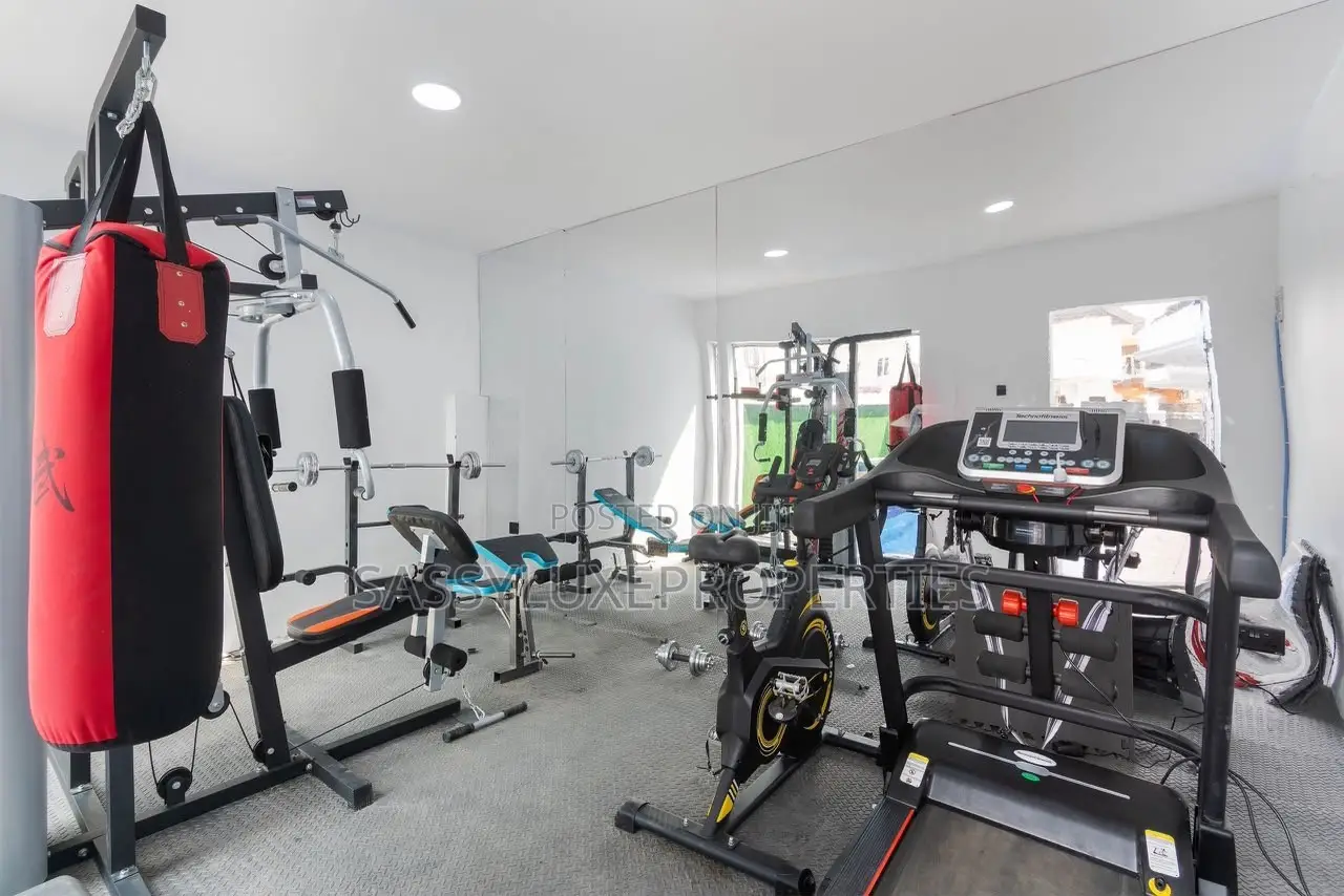 2 Bedroom Apartment in Osapa london