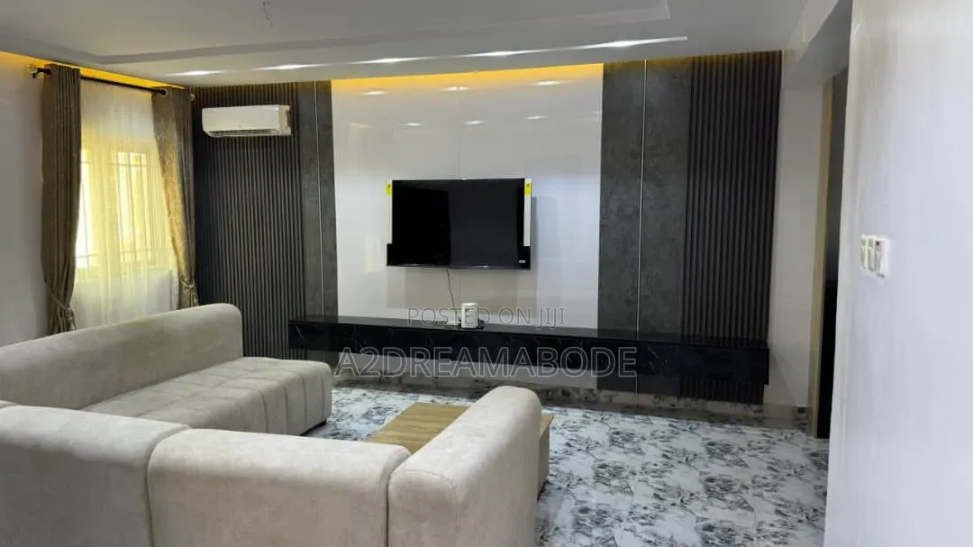 3bdrm Duplex in Ikeja Gra for rent in Ikeja GRA