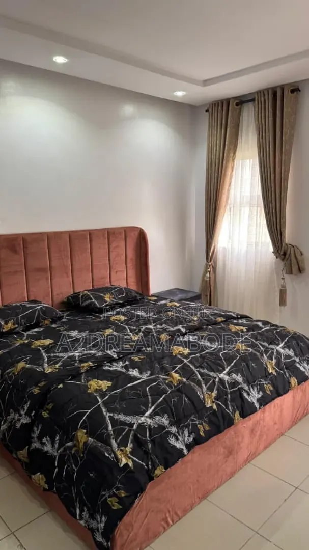 3bdrm Duplex in Ikeja Gra for rent in Ikeja GRA