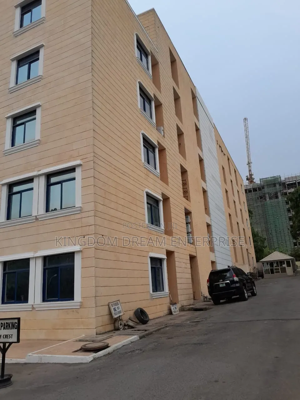 5 Floors Commercial Office Building Maitama, Abuja 6000sqm in Maitama