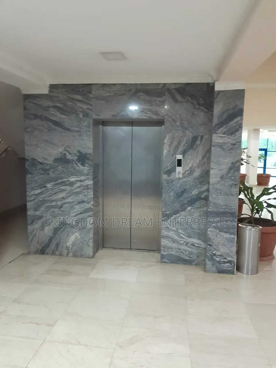5 Floors Commercial Office Building Maitama, Abuja 6000sqm in Maitama