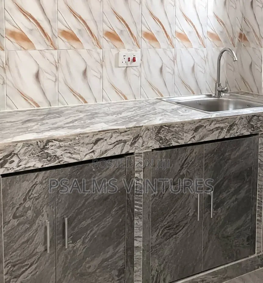 Furnished Studio Apartment in Ojota for rent in New Garage / Ojota
