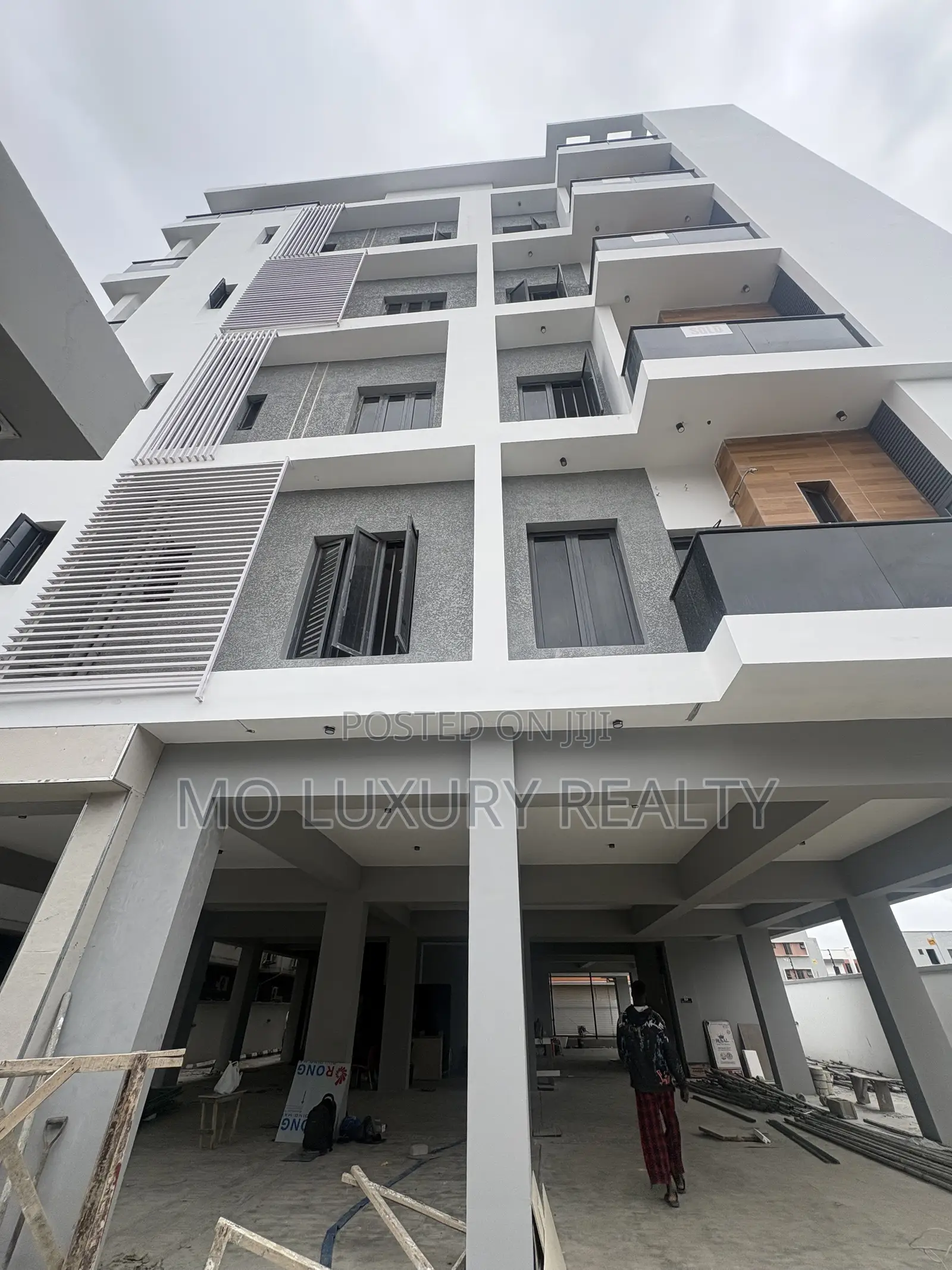 2bdrm Apartment in Ikate-Elegushi for sale in Ikate-Elegushi