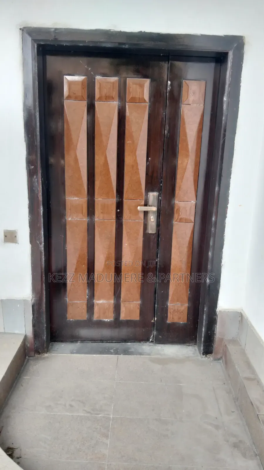 8bdrm Duplex in Stadium Road Port, New Layout for rent in New Layout