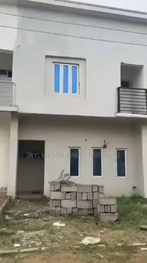 3bdrm Duplex in Karmo for sale in Karmo