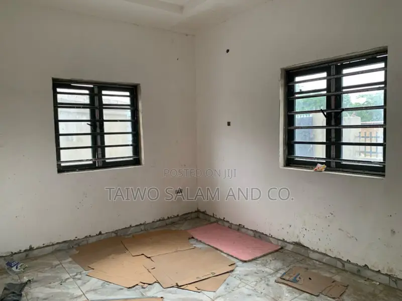 2bdrm Block of Flats in Ibadan North West for rent in Ibadan North West
