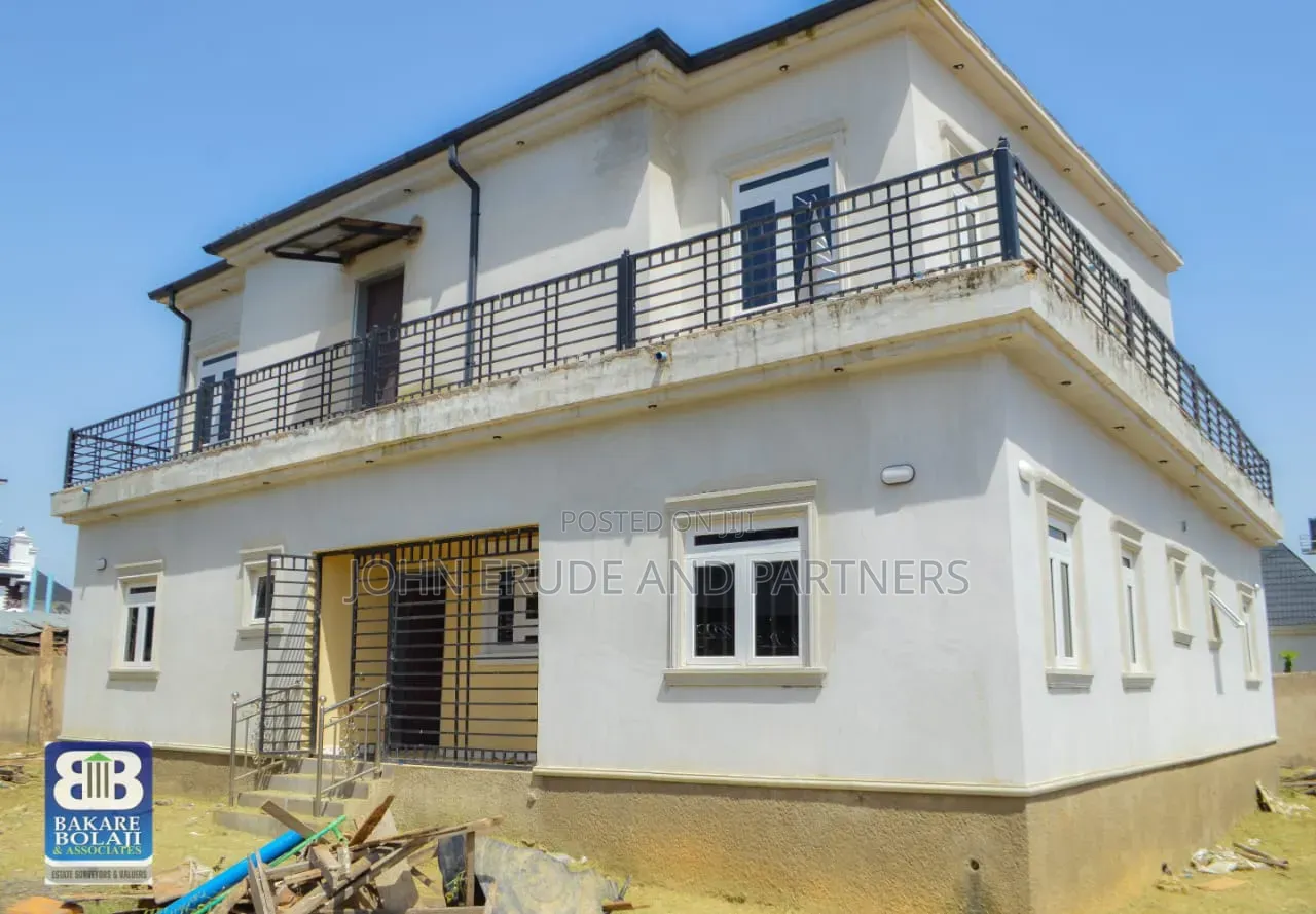 5bdrm Duplex in Seaman Estate, FHA for sale in FHA