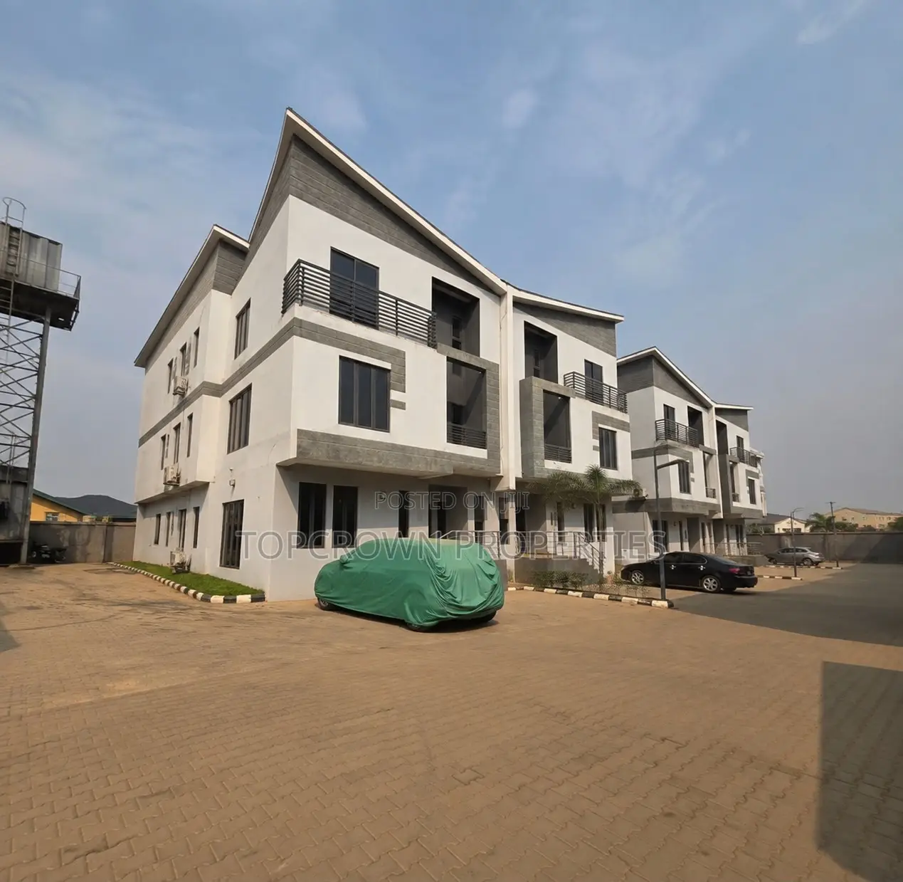 4bdrm Townhouse/Terrace in Kado for sale in Kado
