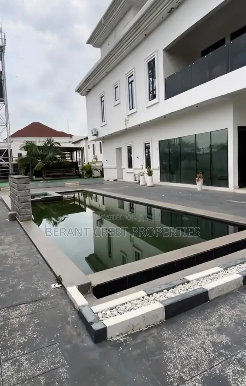 9bdrm Mansion in Guzape for sale in Guzape District
