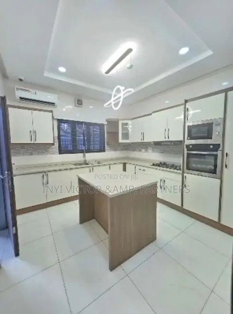 Furnished 2bdrm Apartment in Wuye for rent in Wuye