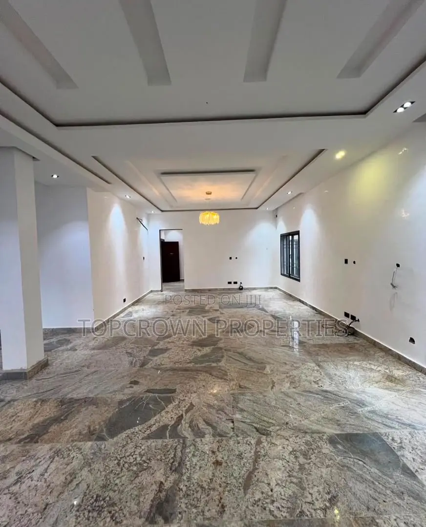 6bdrm Duplex in Guzape District for sale in Guzape District