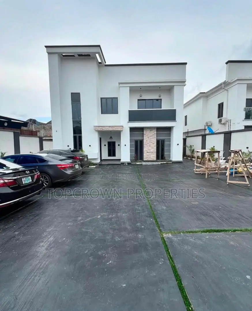 6bdrm Duplex in Guzape District for sale in Guzape District