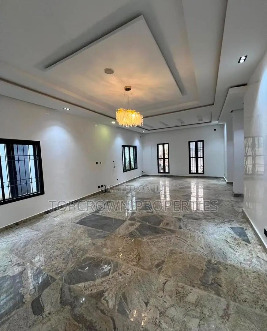 6bdrm Duplex in Guzape District for sale in Guzape District