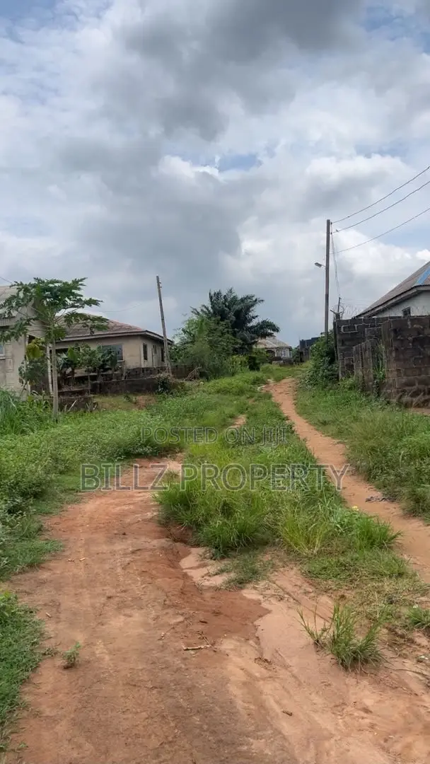 An Uncompleted Building on a Half Plot of Land in Ado-Odo/Ota