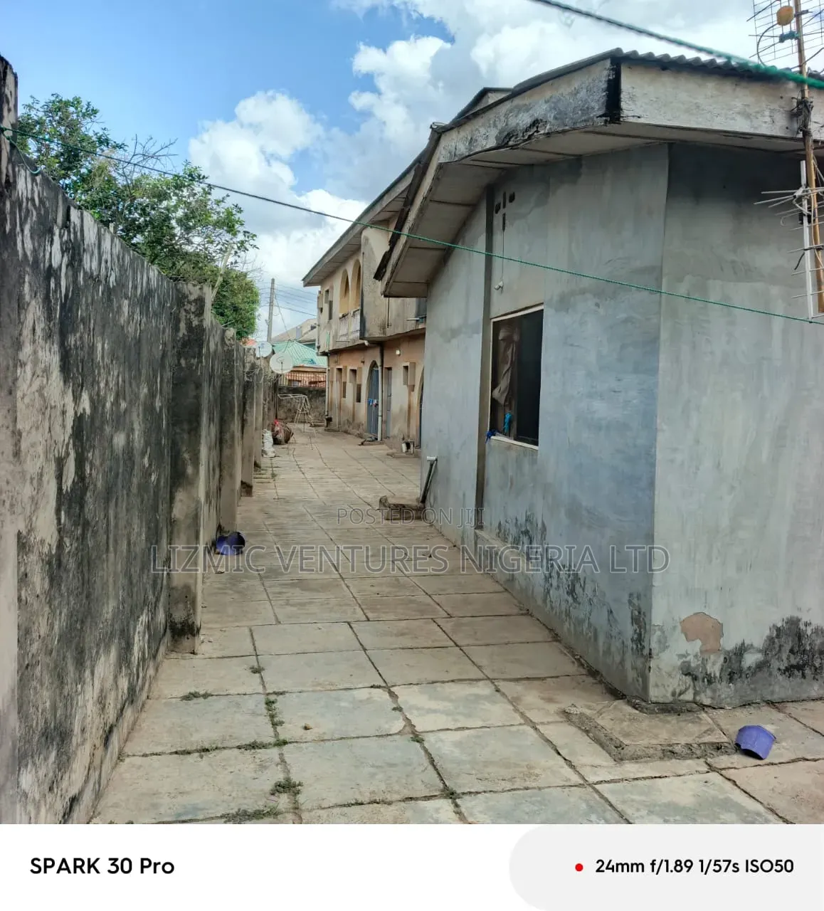 Furnished 3bdrm Block of Flats in Egan, Igando / Ikotun/Igando for sale in Igando / Ikotun/Igando