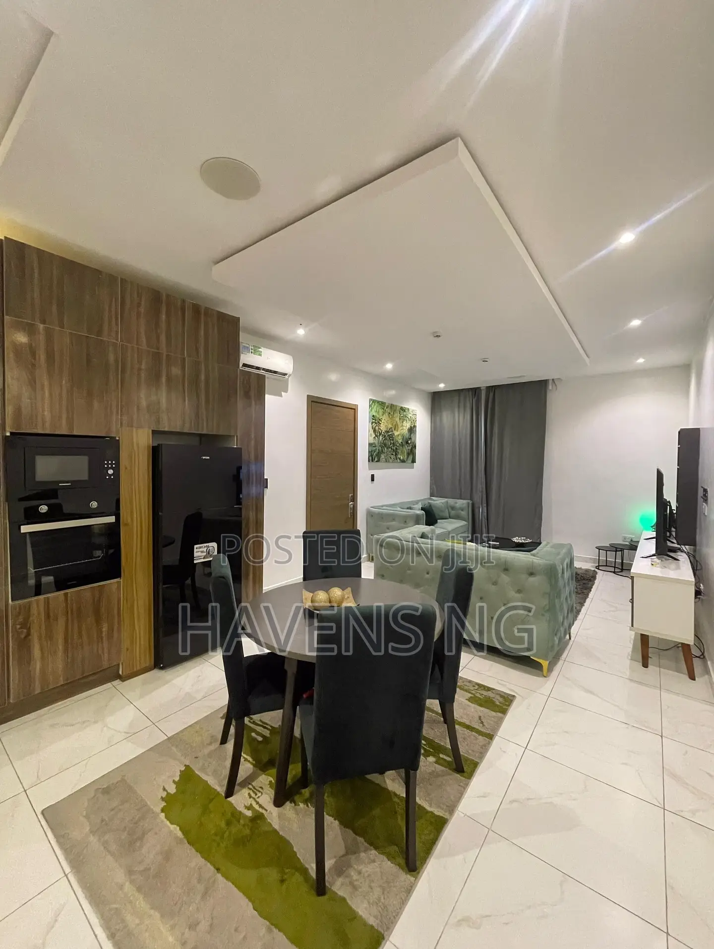 Contemporary 1-Bedroom Apartment Lekki in Lekki Phase 1
