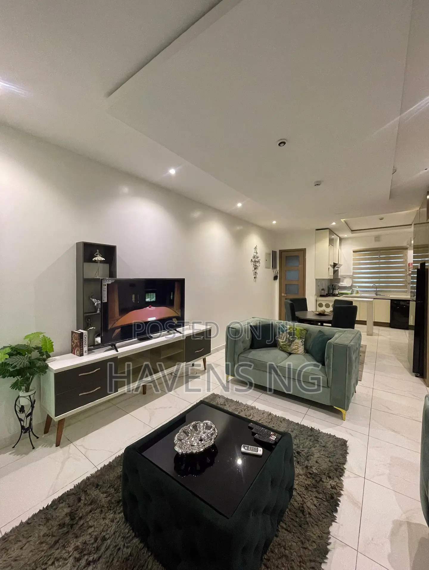 Contemporary 1-Bedroom Apartment Lekki in Lekki Phase 1