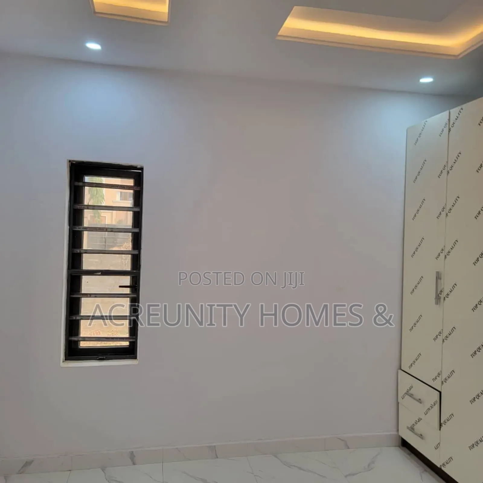 Furnished 5bdrm Duplex in Akobo for sale in Akobo