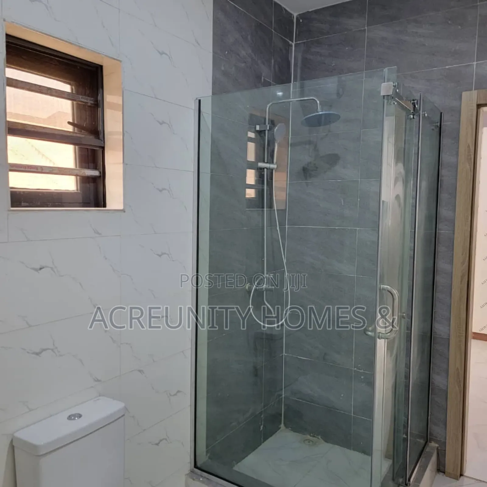 Furnished 5bdrm Duplex in Akobo for sale in Akobo