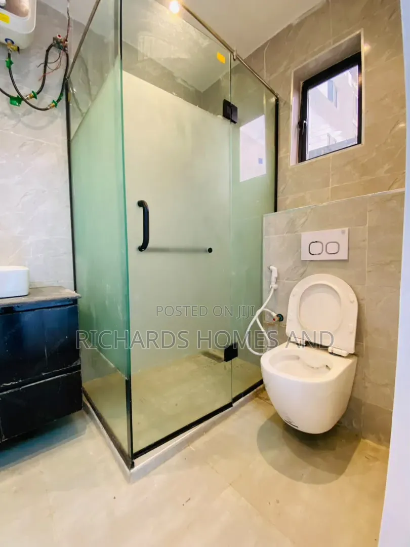1bdrm Apartment in Lekki Phase 1 for sale in Lekki Phase 1