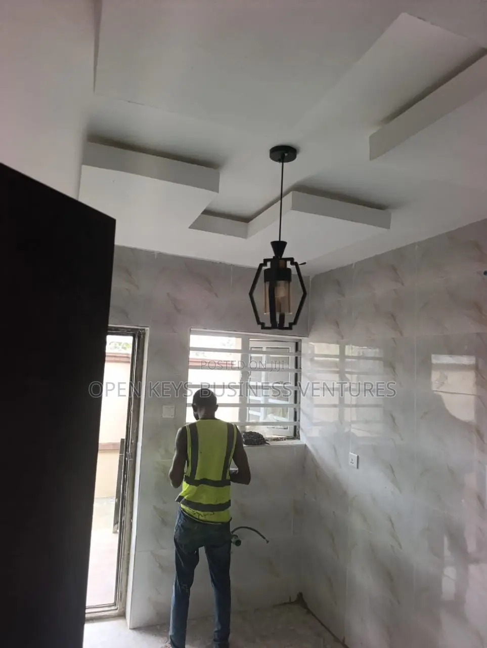 Furnished 3bdrm Apartment in Akala, Akobo for rent in Akobo
