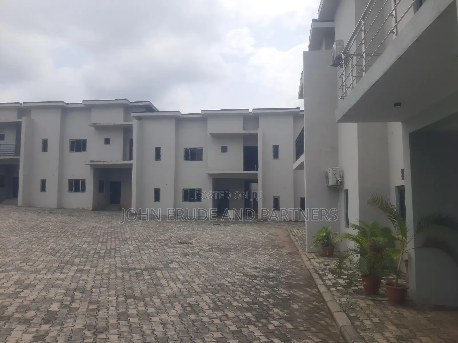 3bdrm Duplex in Big Homes, Mabushi for sale in Mabushi