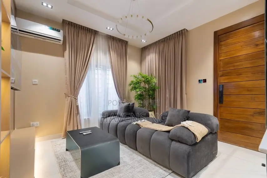 Cozy 1-Bedroom Apartment Lekki Phase 1 in Lekki Phase 1