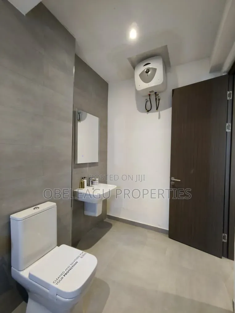 2bdrm Block of Flats in Lekki 1 for rent in Lekki Phase 1