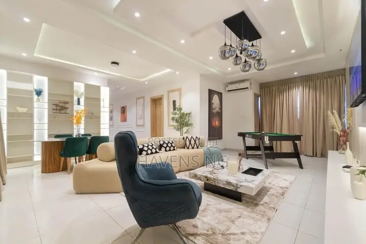 Beautiful 2-Bedroom Apartment Lekki Phase 1 in Lekki Phase 1