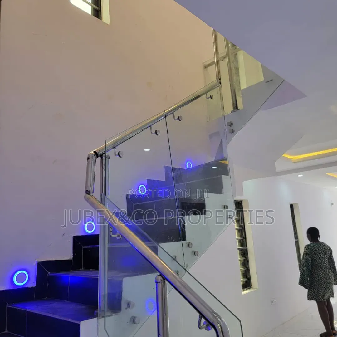 4bdrm Duplex in Omolayo Akobo Ibadan for sale in Akobo