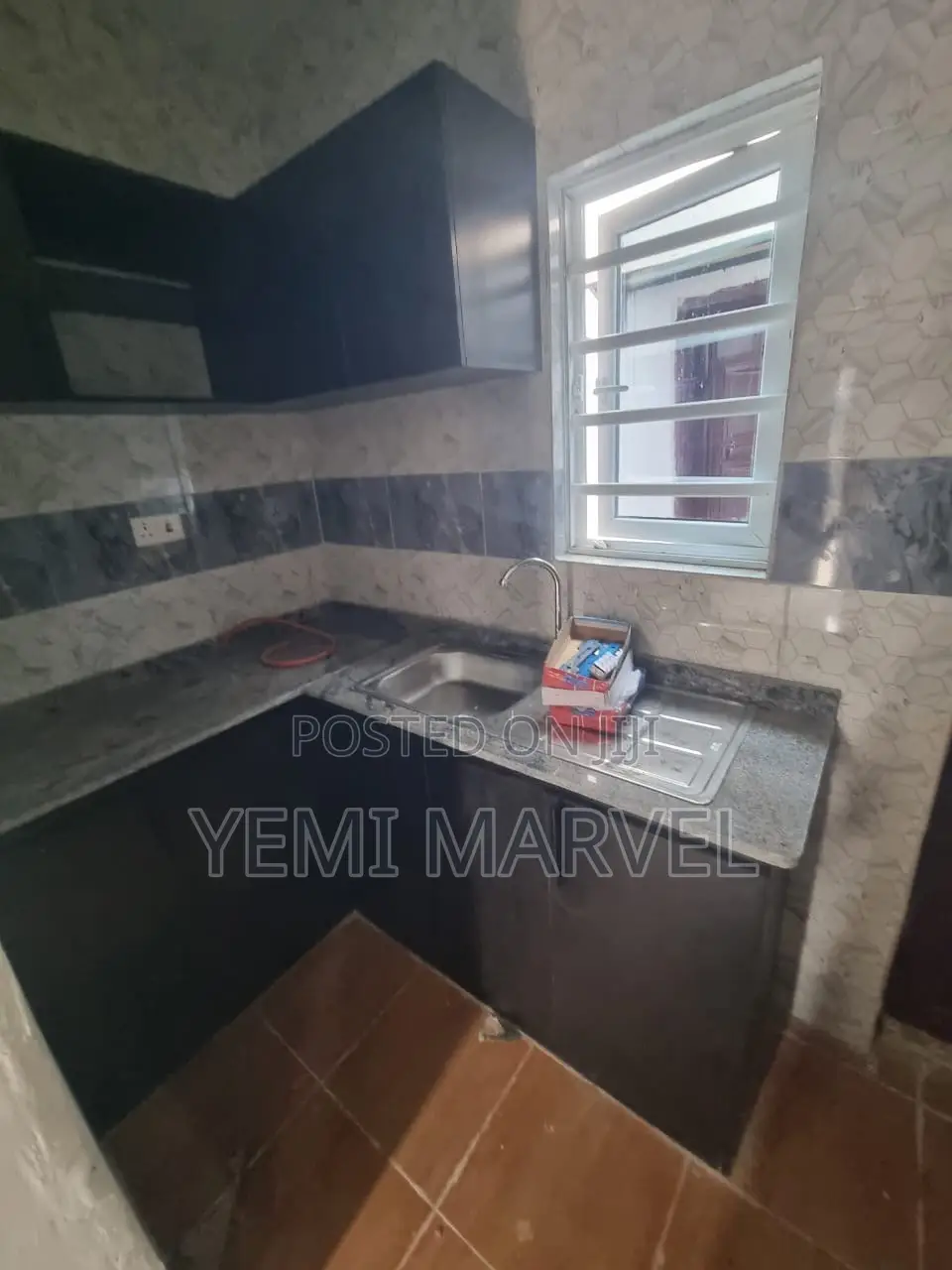 1bdrm Block of Flats in Ilupeju Estate, for rent in Akala Express
