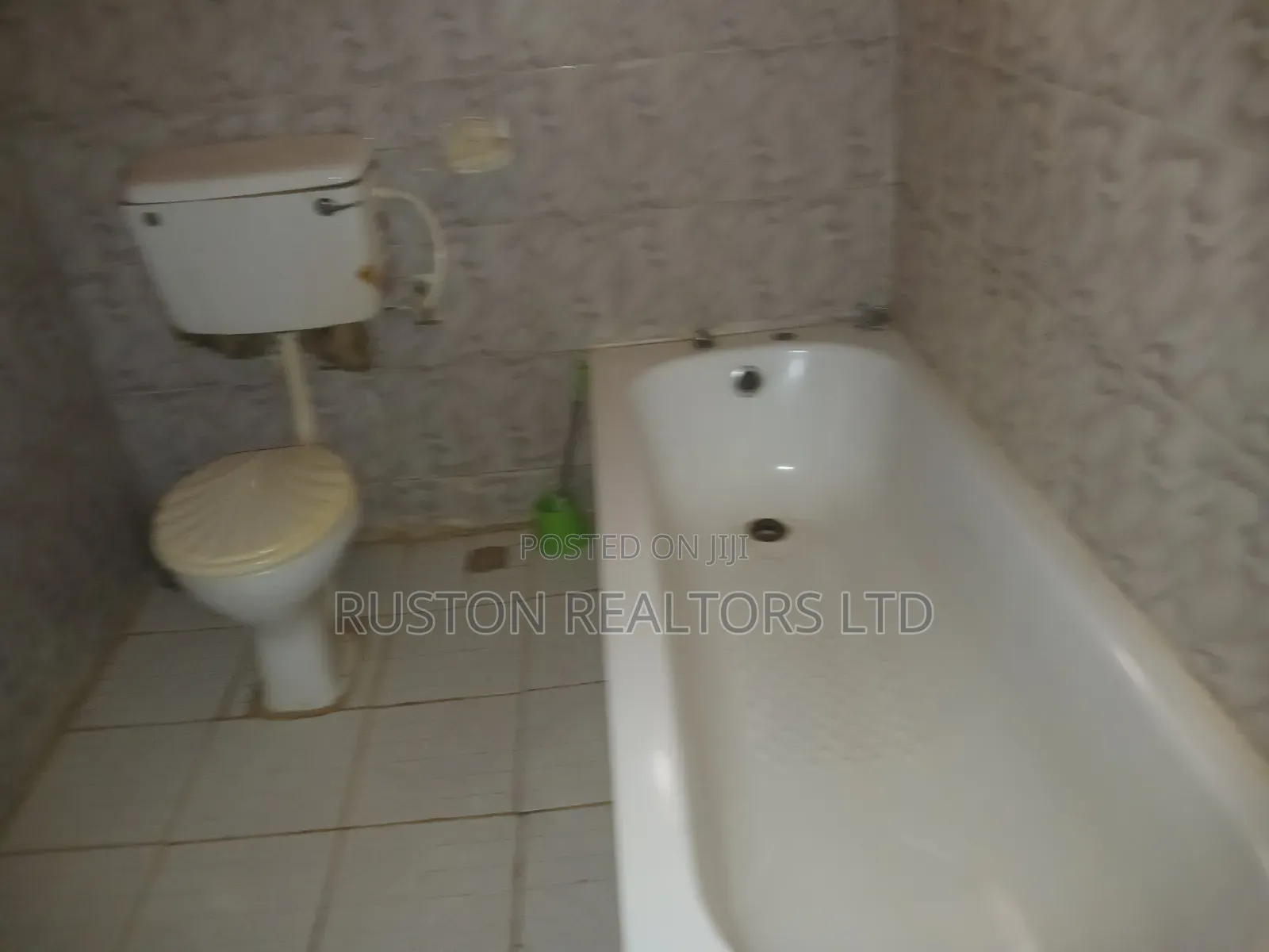 2bdrm Bungalow in Akobo for rent in Akobo