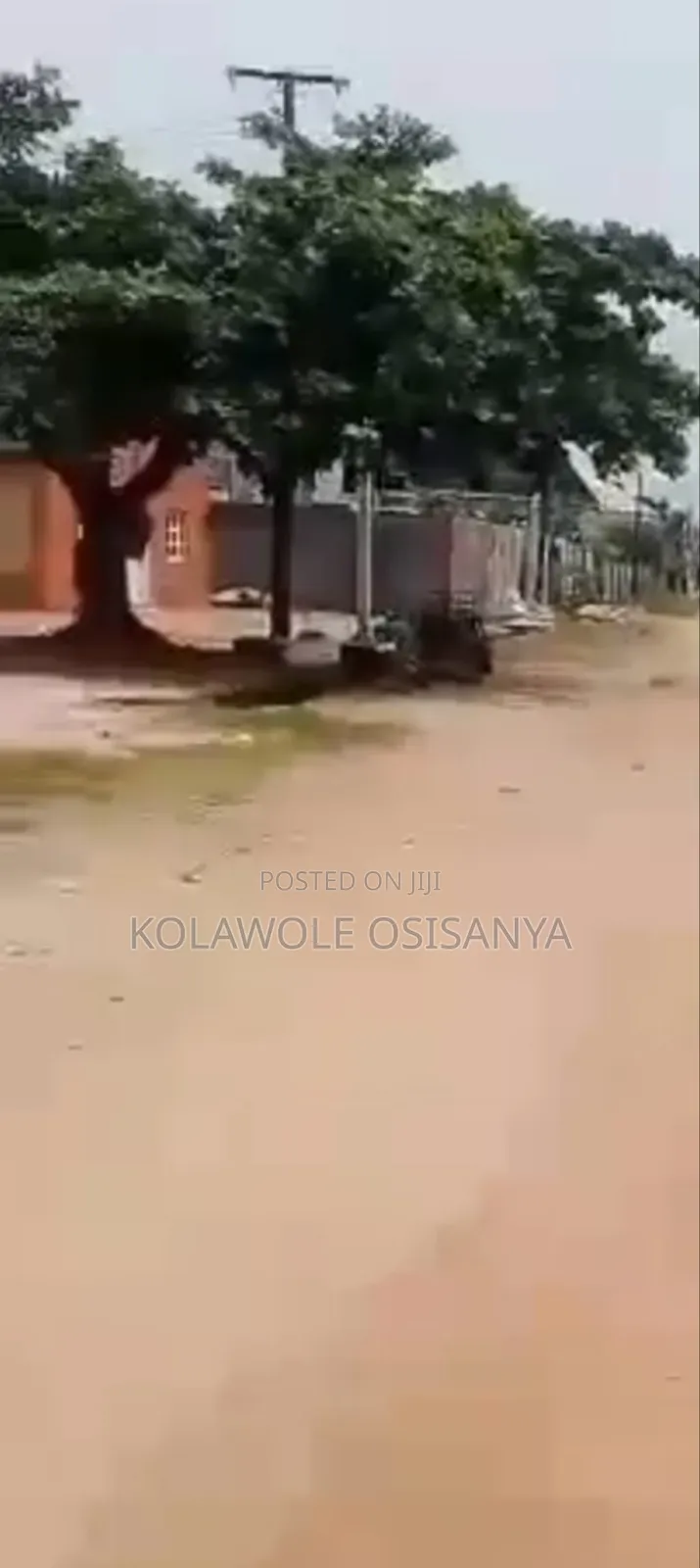 9bdrm Block of Flats in Abaranje for sale in Abaranje