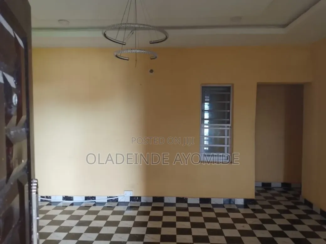2bdrm Apartment in Olokonla for rent in Olokonla