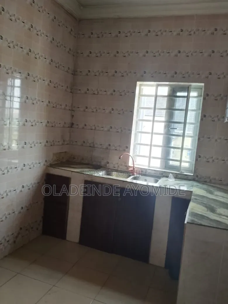 2bdrm Apartment in Olokonla for rent in Olokonla