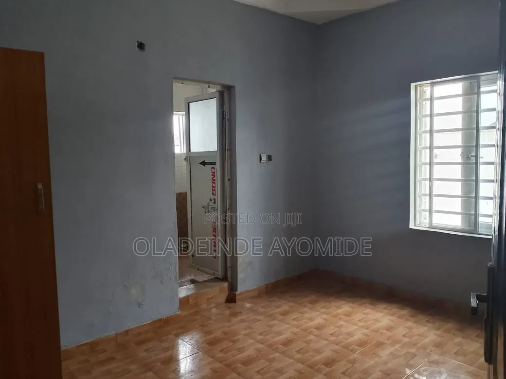 2bdrm Apartment in Olokonla for rent in Olokonla