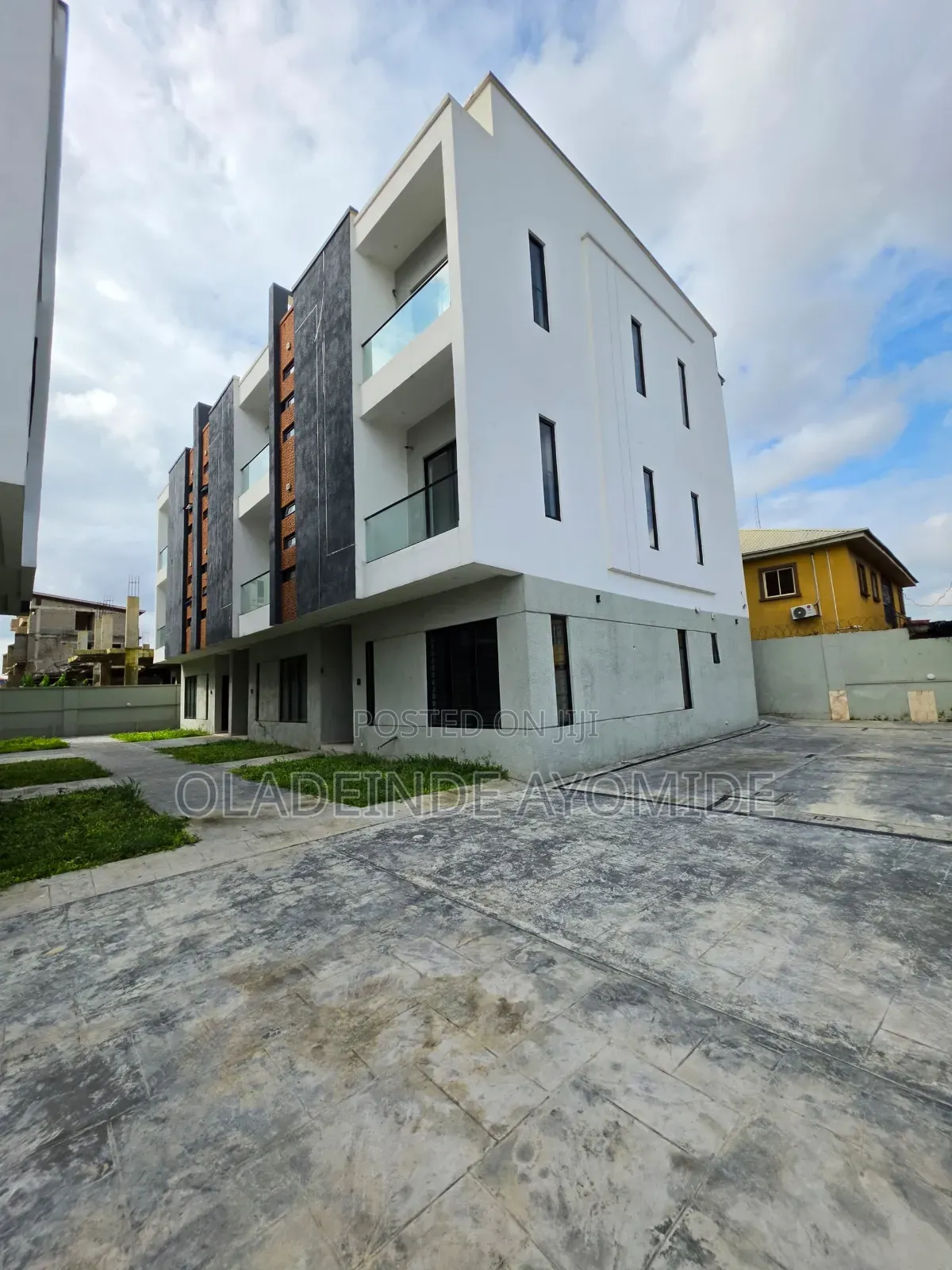 4bdrm Duplex in Ikeja, Awolowo Way for sale in Awolowo Way