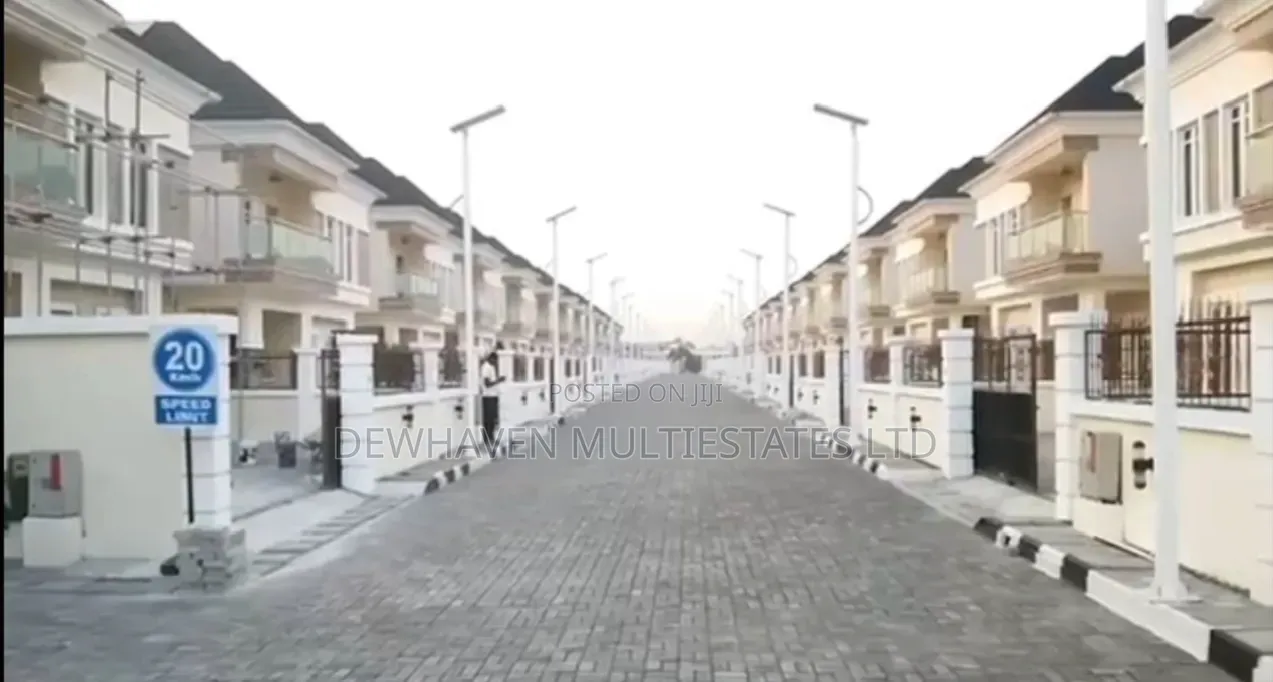 5bdrm Villa in GRA Phase 3 / Port-Harcourt for sale in GRA Phase 3 / Port-Harcourt
