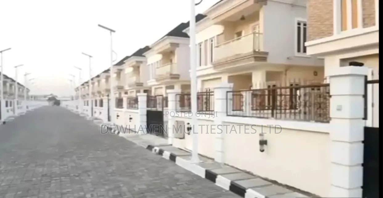 5bdrm Villa in GRA Phase 3 / Port-Harcourt for sale in GRA Phase 3 / Port-Harcourt