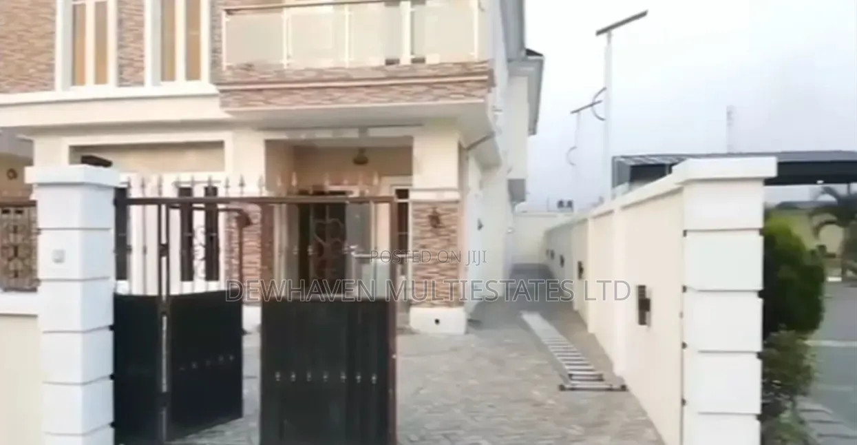 5bdrm Villa in GRA Phase 3 / Port-Harcourt for sale in GRA Phase 3 / Port-Harcourt