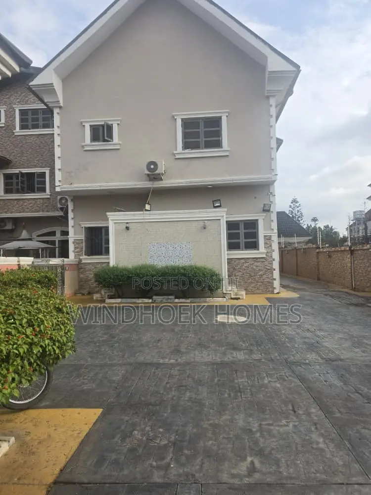Furnished 4bdrm Duplex in Wuye for rent in Wuye