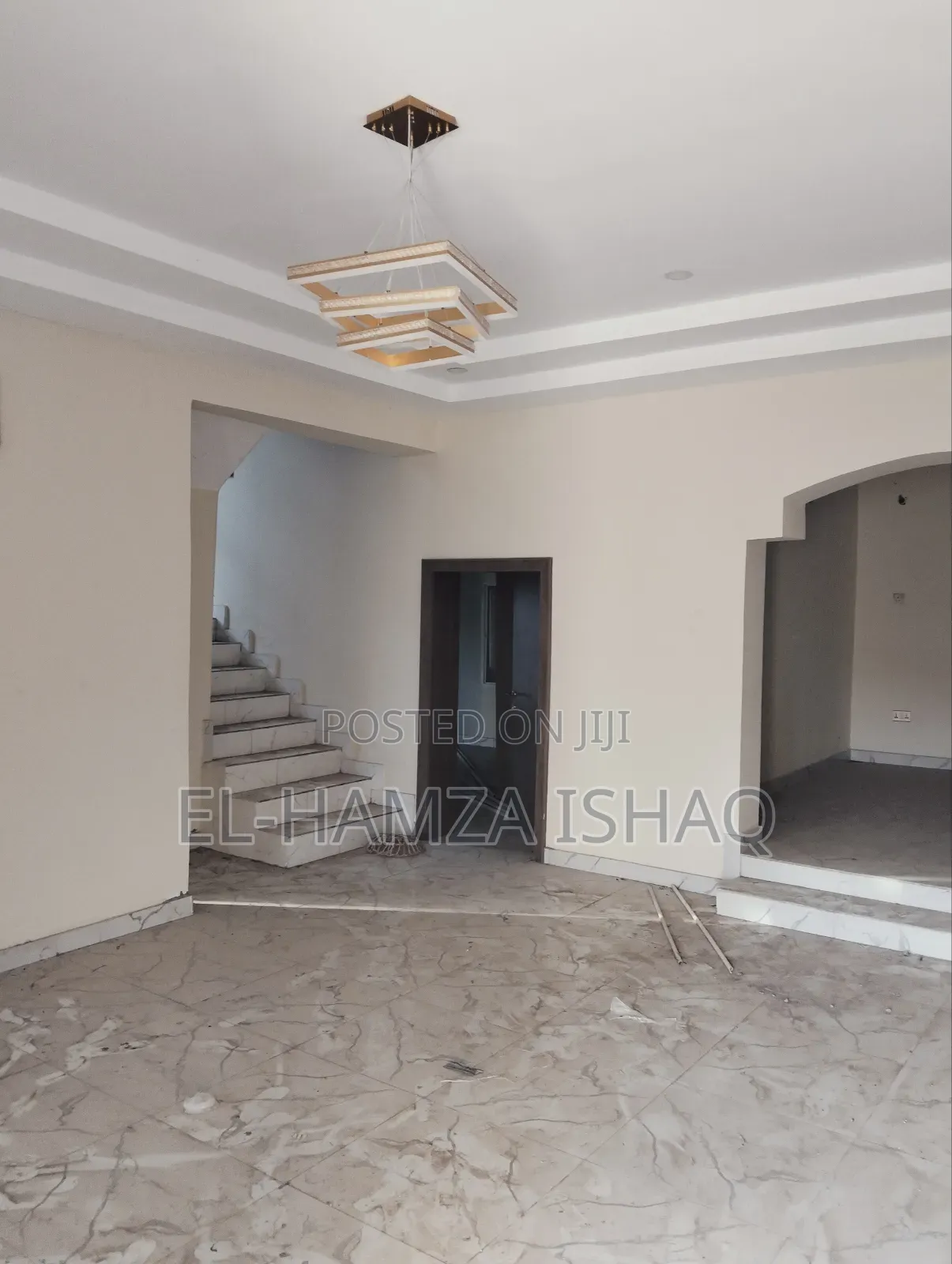 6bdrm Duplex in Apple Wood Estate, Lugbe District for rent in Lugbe District