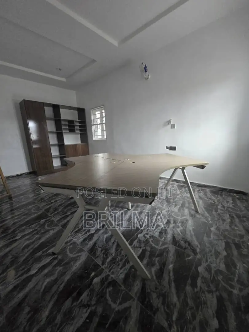 Spacious 3 Room Office Space in Kado for Rent in Kado