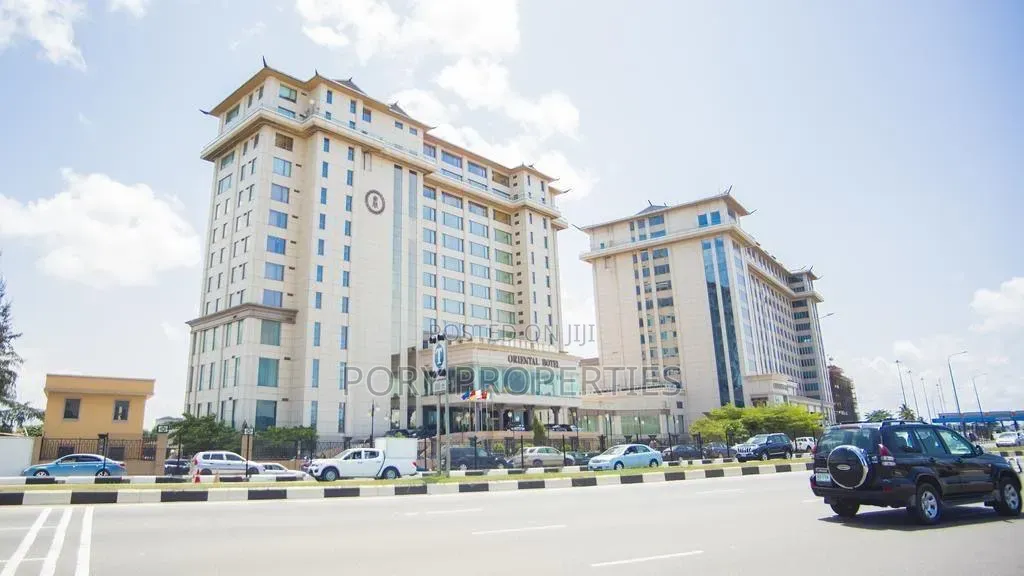 Luxurious Oriental 5 Star Hotel for Sale in Lagos Island / Lagos Island