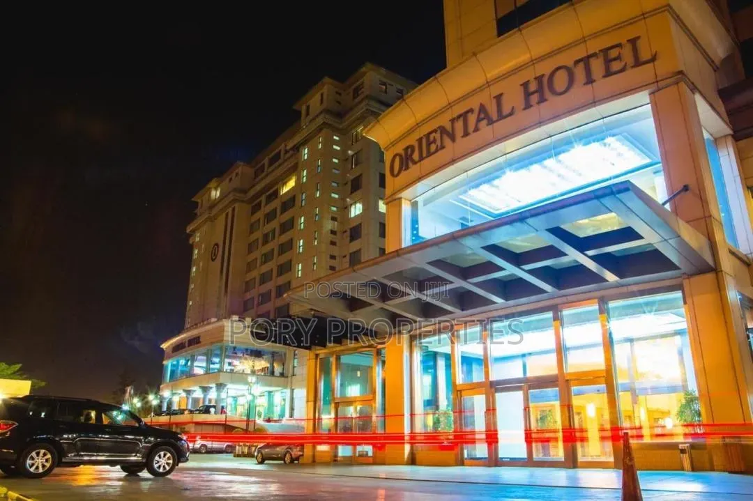 Luxurious Oriental 5 Star Hotel for Sale in Lagos Island / Lagos Island