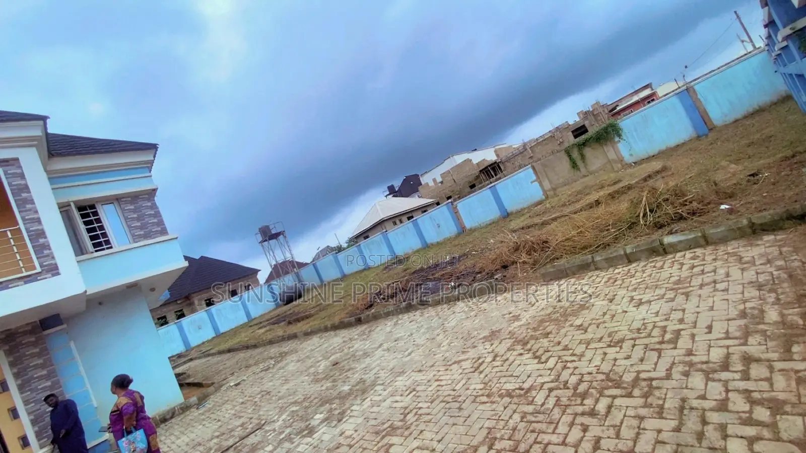 565SQM OF BIFURCATED LAND graceland Estate, Alagbaka Ext in Akure