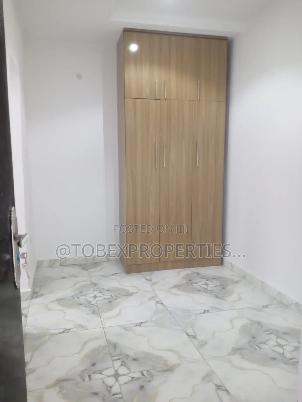 1bdrm Block of Flats in City College, Karu for rent in Karu