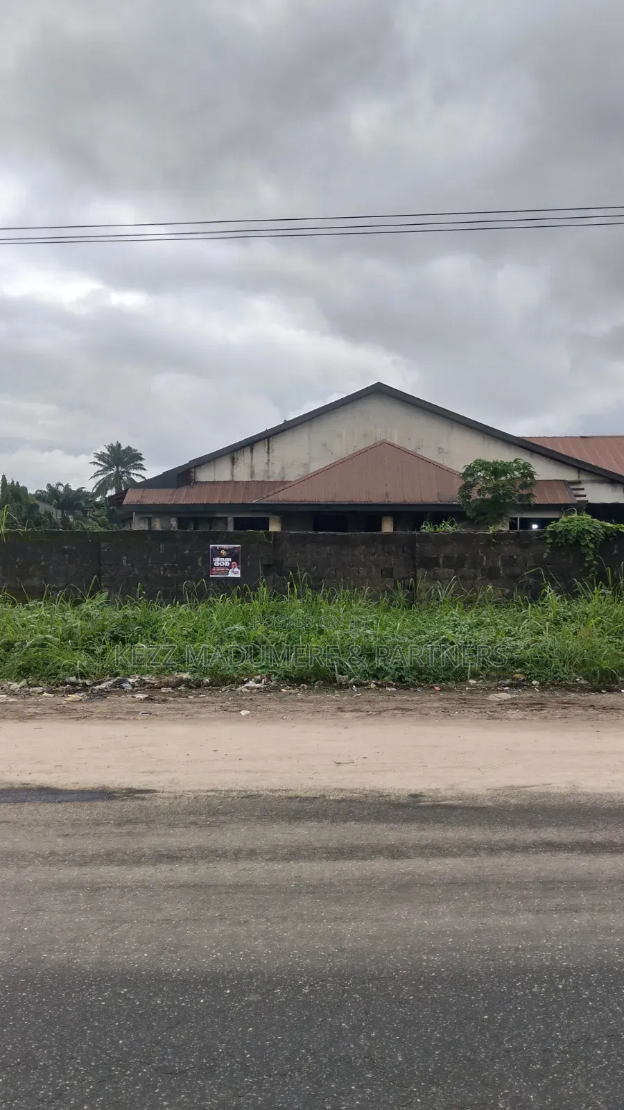 For Sale : Approximately 10 Fenced Plots at Aba Road, Ph in Aba Expressway