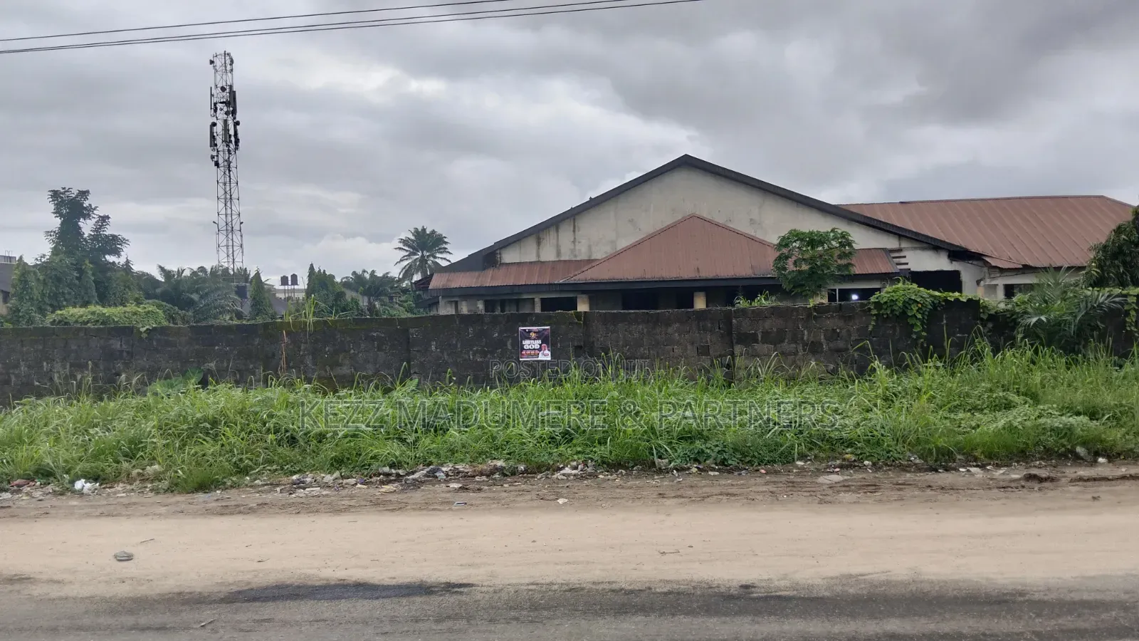 For Sale : Approximately 10 Fenced Plots at Aba Road, Ph in Aba Expressway