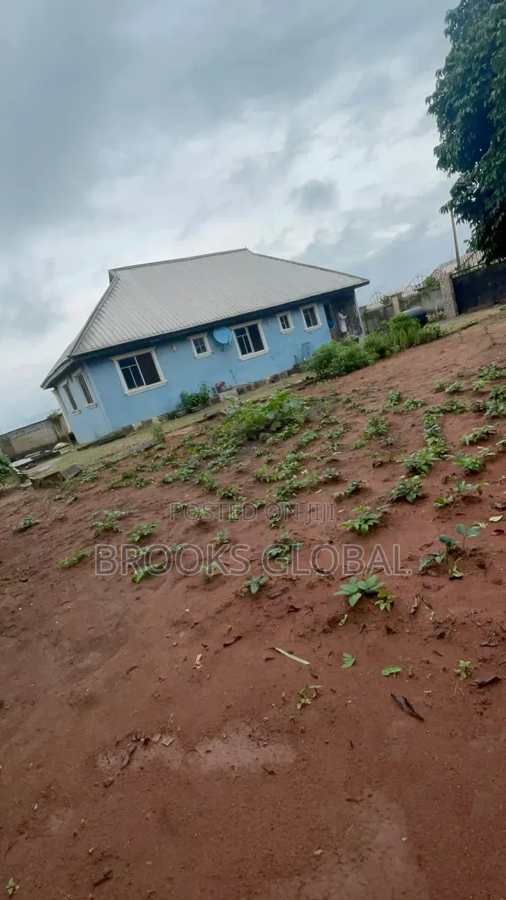 2bdrm Bungalow in Benin City for sale in Benin City